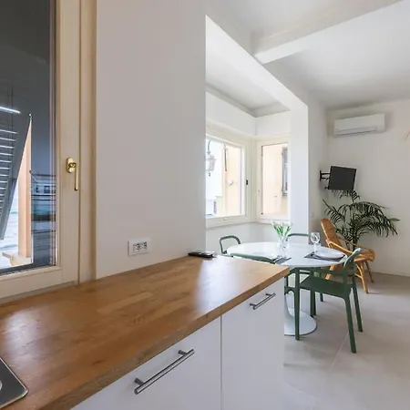 Effe's Apartment- Arya Seaview -parcheggio Gratuito Appartement *