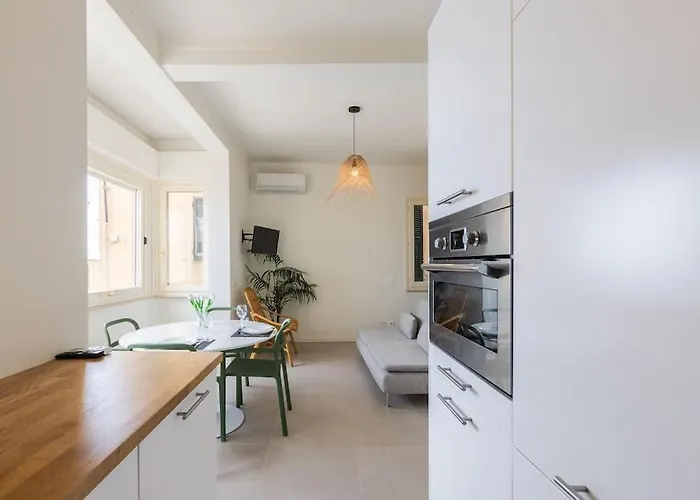 Effe's Apartment- Arya Seaview -parcheggio Gratuito Apartment *